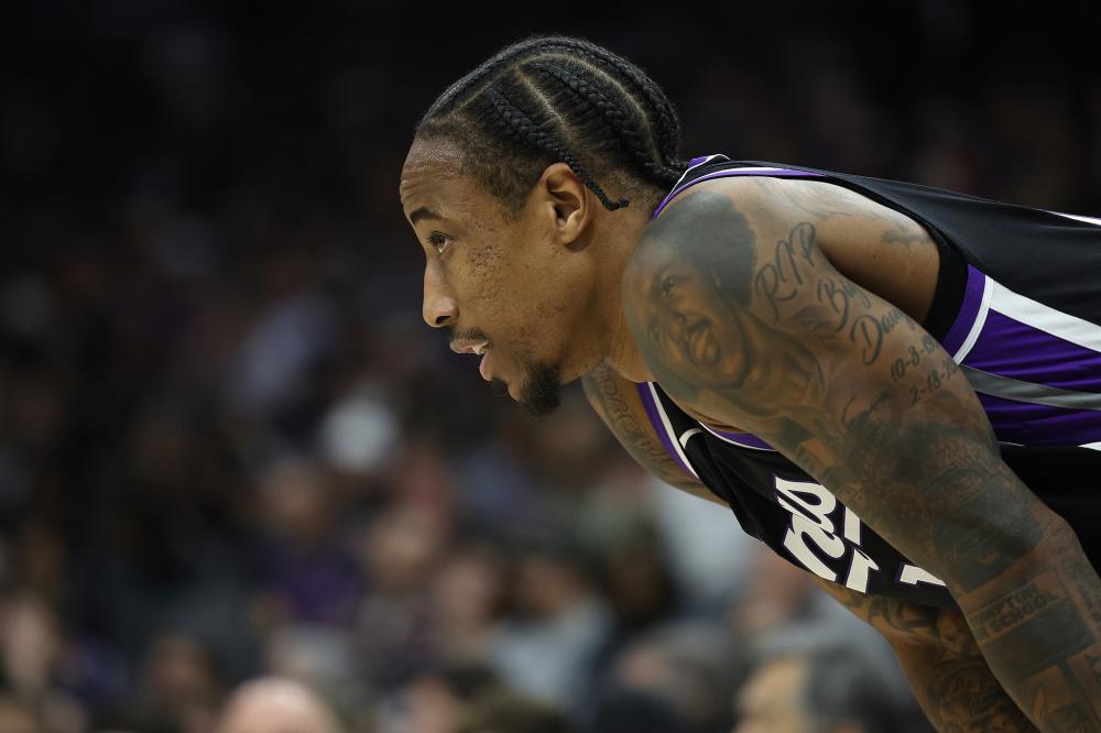 更是国足对 更是国足对