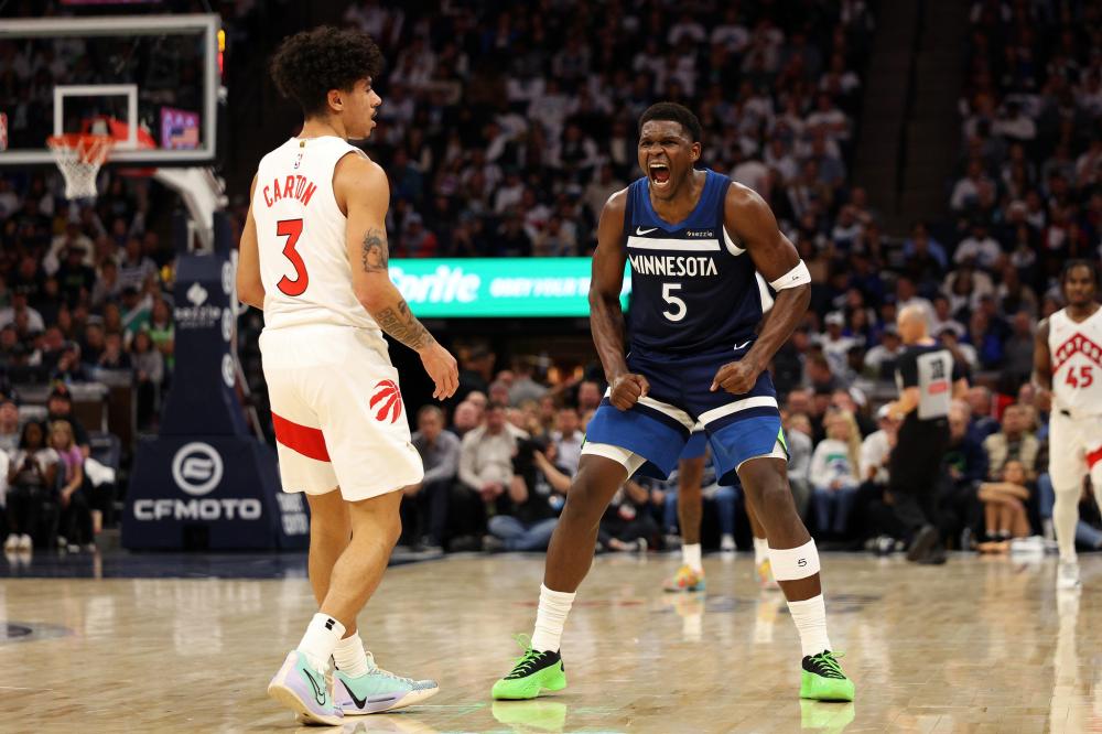 示强烈不满 示强烈不满