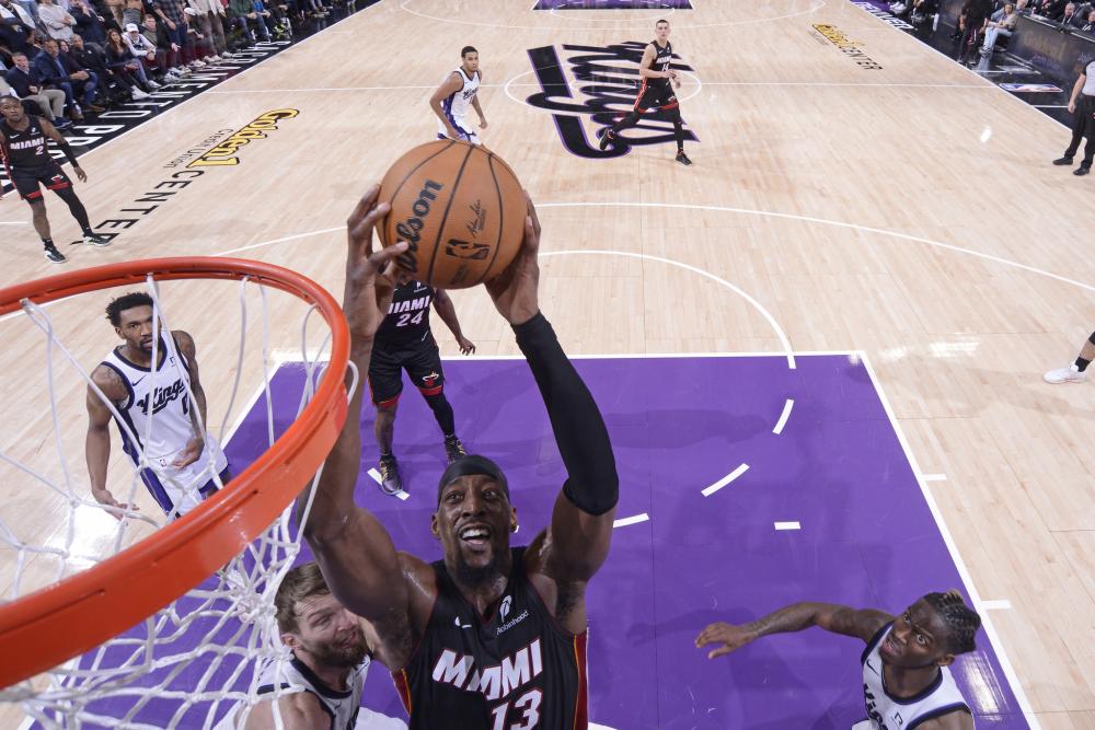 家庭裂痕的 家庭裂痕的